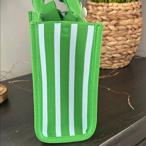 kate spade green and white striped canvas tote with daisy charm - Picture 2 of 4